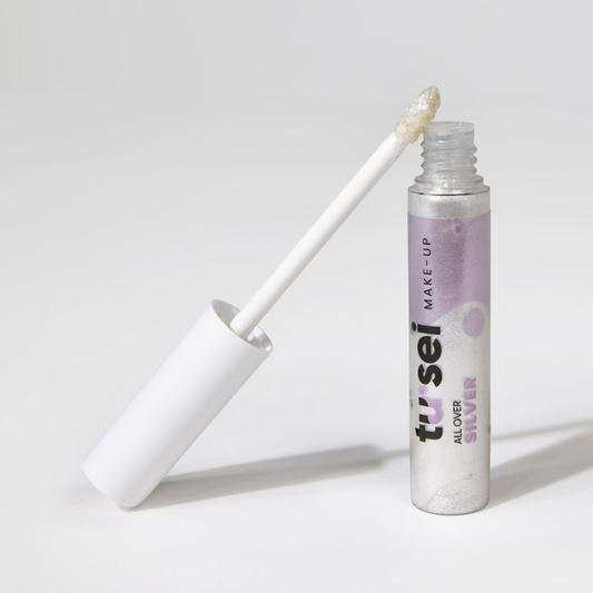 Texture ombretto argento illuminante - finish metallico luminoso makeup ibrido