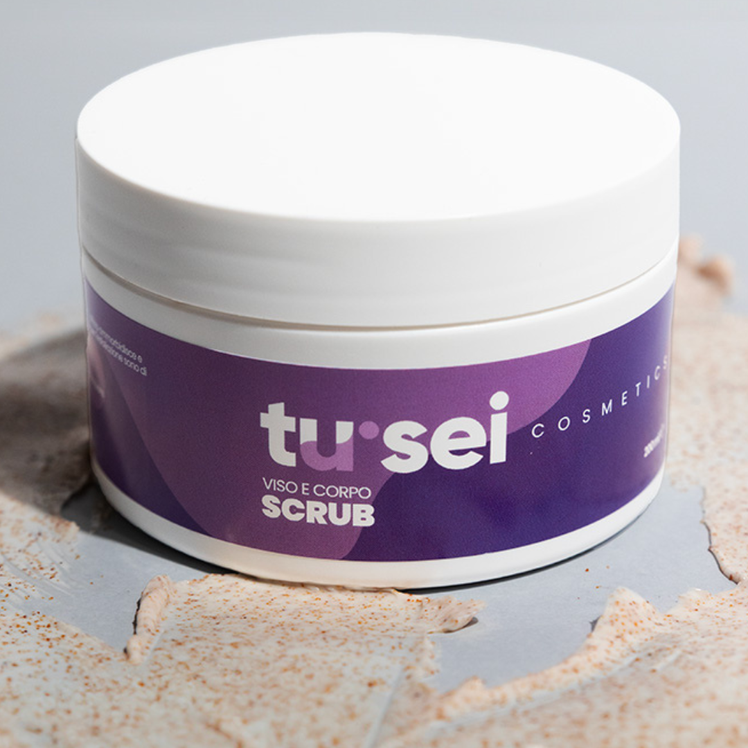 Pelle levigata e rigenerata - risultati scrub esfoliante nutriente