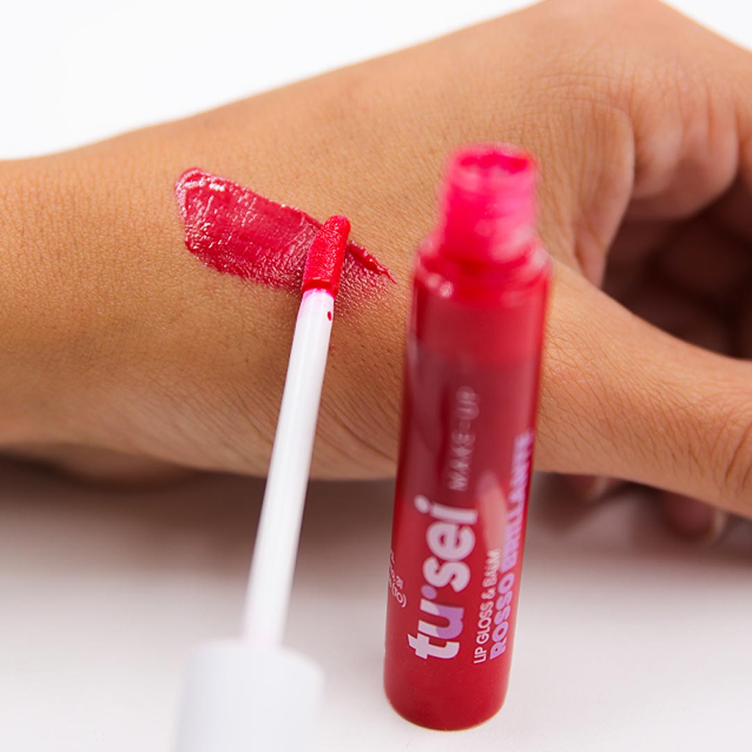 Texture gloss rosso lucido - finish brillante e luminoso labbra