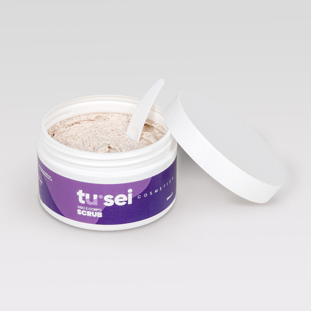 Ingredienti naturali scrub esfoliante - cosmetici multifunzione viso corpo